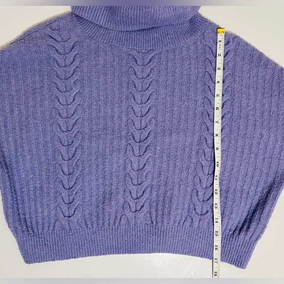 Wild Fable Purple Cable Knit Cropped Turtleneck Sweater, Women’s Size Medium - Picture 6 of 11